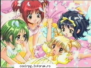 grup - la bataie cu perne - Galerie mew mew power